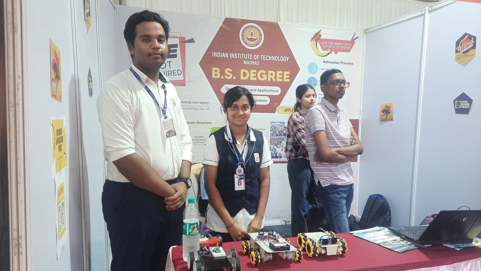 MMS students at the IIT Madras B.S. Degree programme stall